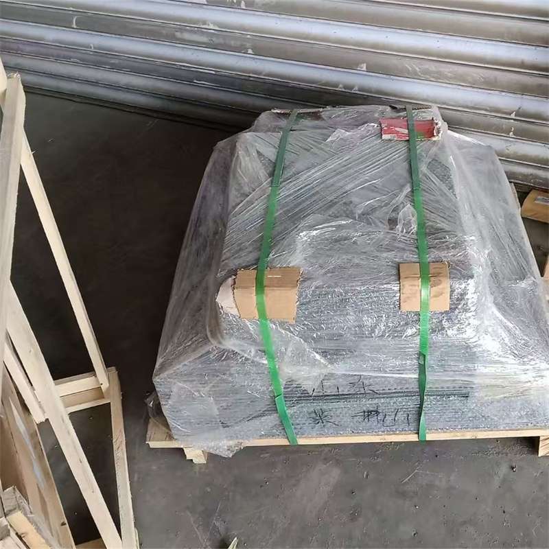 岗巴县进仓物流：专线直达的多元货运探索