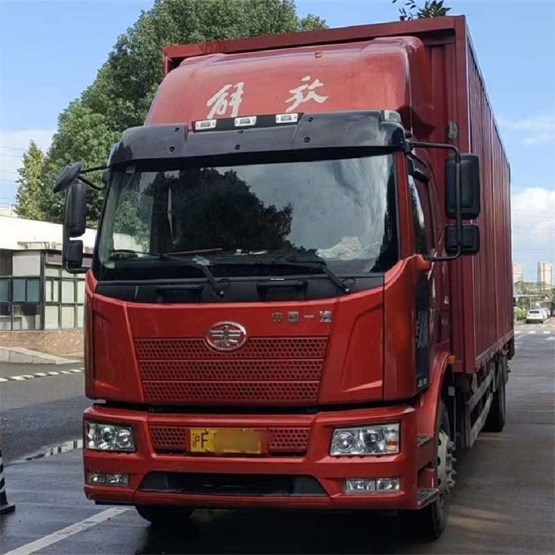 青岛市东坡区物流：多样服务与高效运输线路探秘